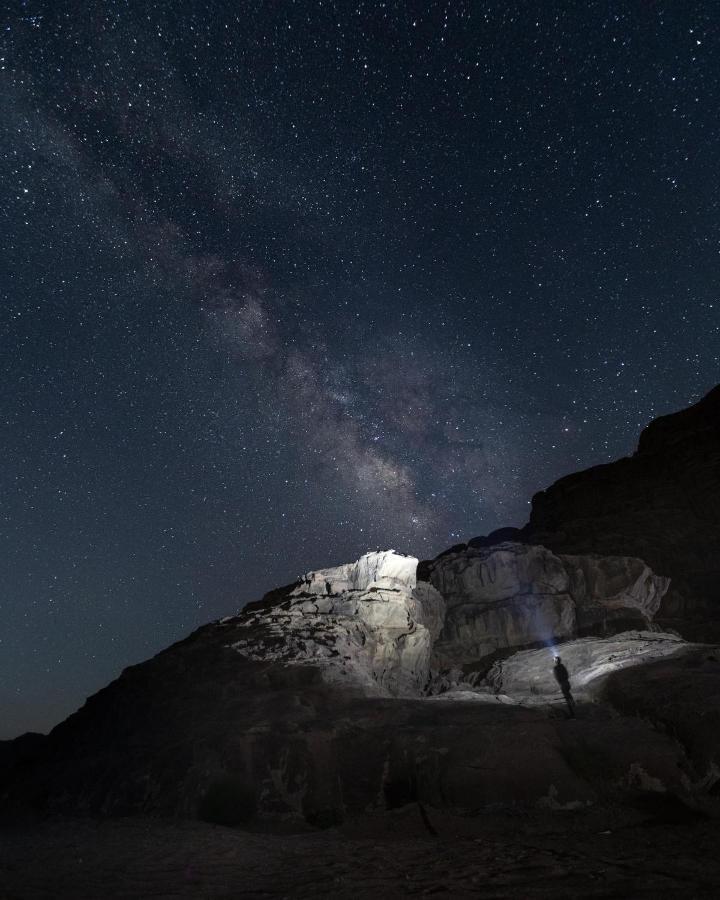 Wadi Rum Camels Camp 외부 사진